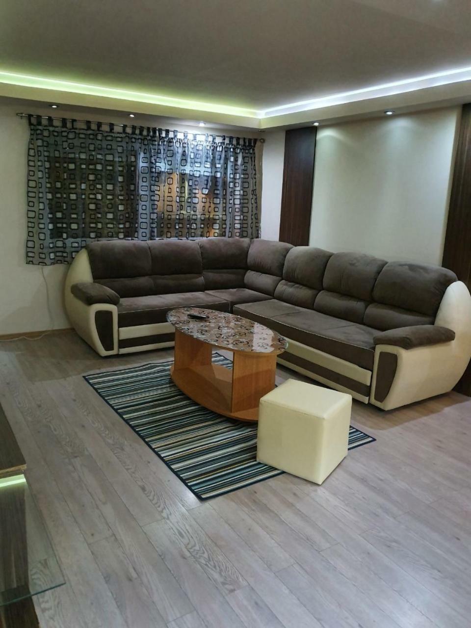 Apartman Markovic Bosanski Samac Luaran gambar